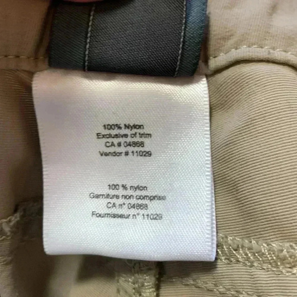 MEC menās  hiking pants, converts to shorts, great over a base layer, 4 season - Picture 6 of 7